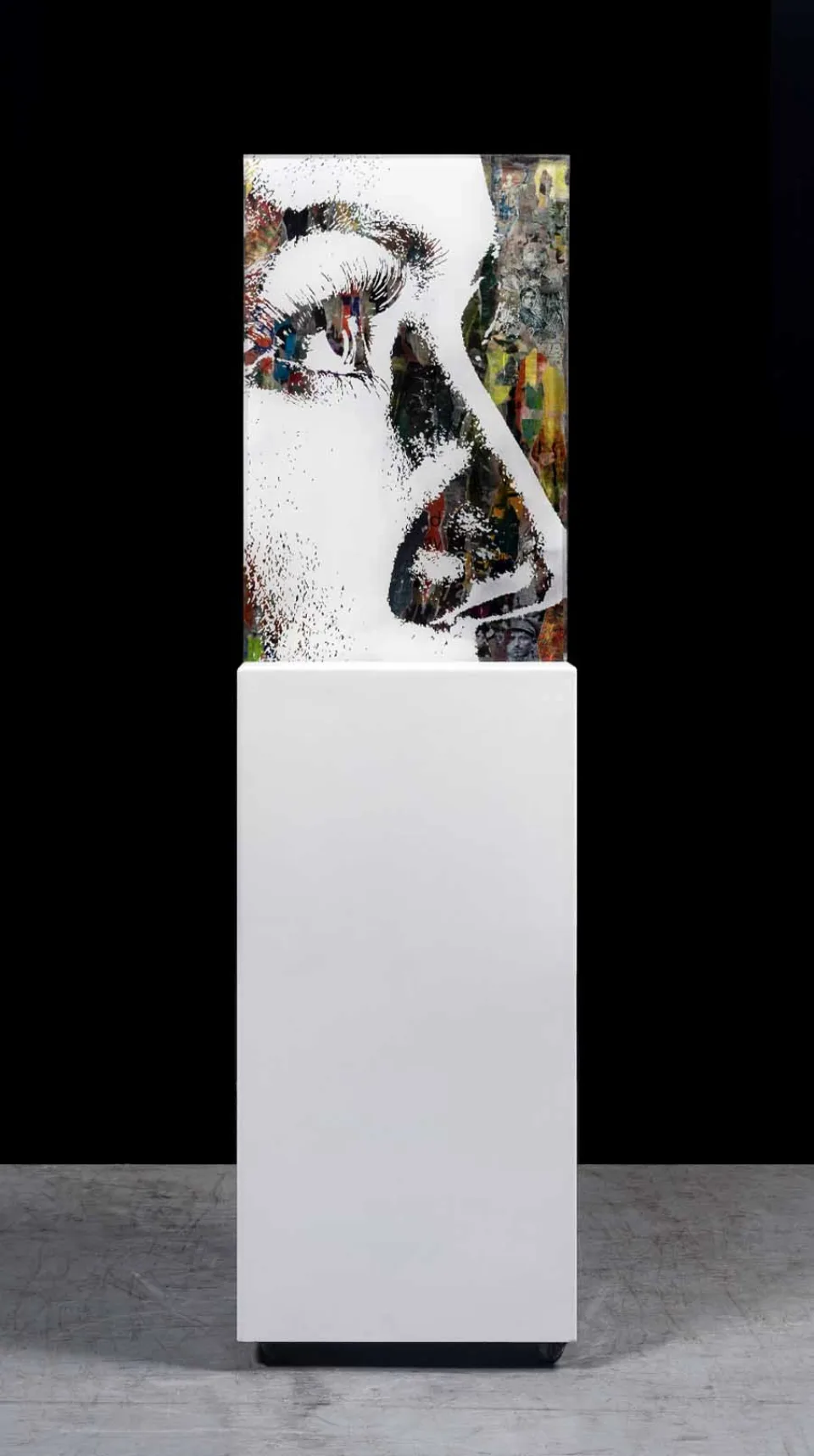 Amber Series #16, 2023 — Resins work, 2023