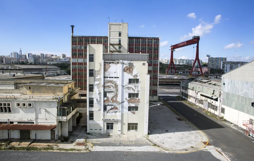 Lisnave — Walls work, 2014, Almada, Portugal