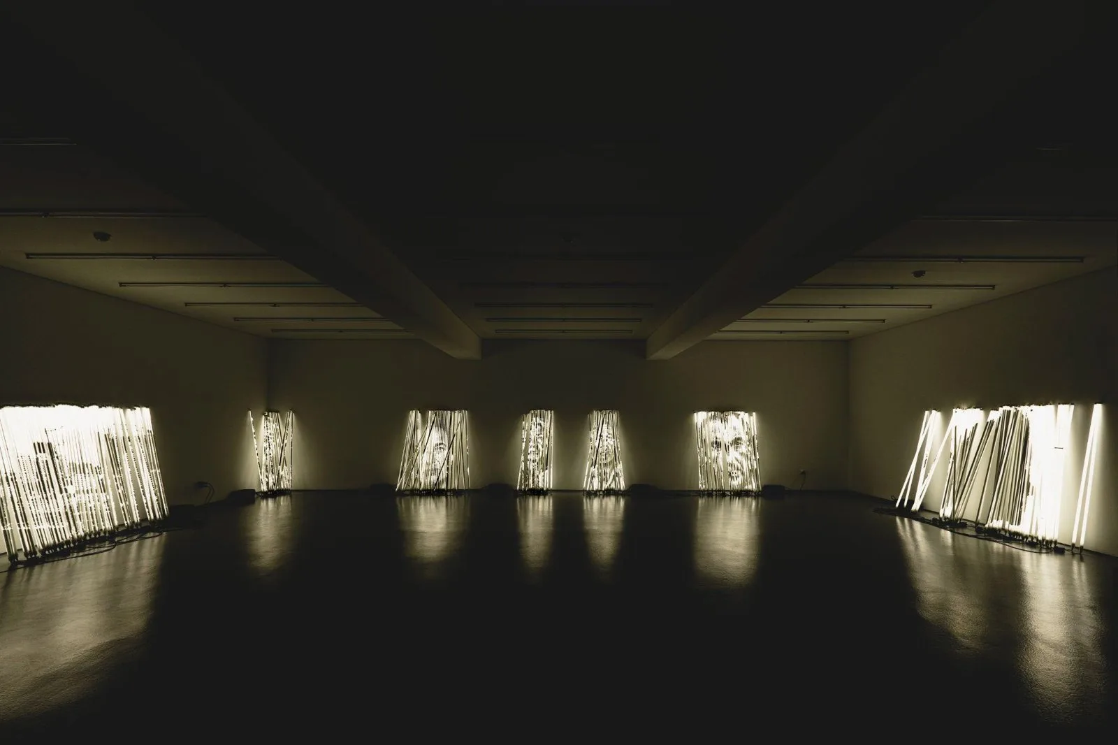 Diafragma (Light Installation) — Light work, 2024