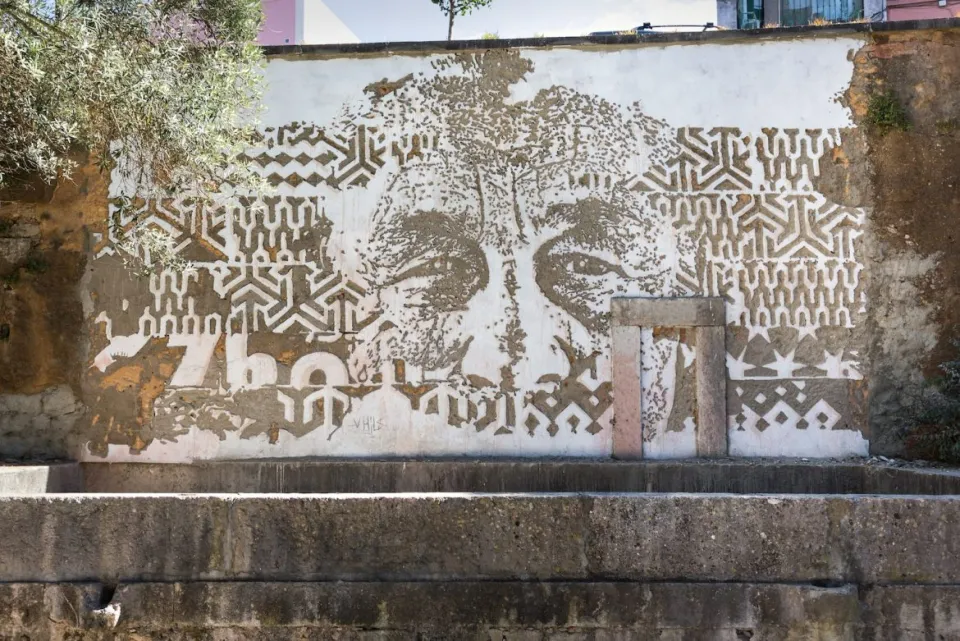 Scratching the Surface, Oeiras (Festival Iminente) — Walls work, 2016, Oeiras, Portugal