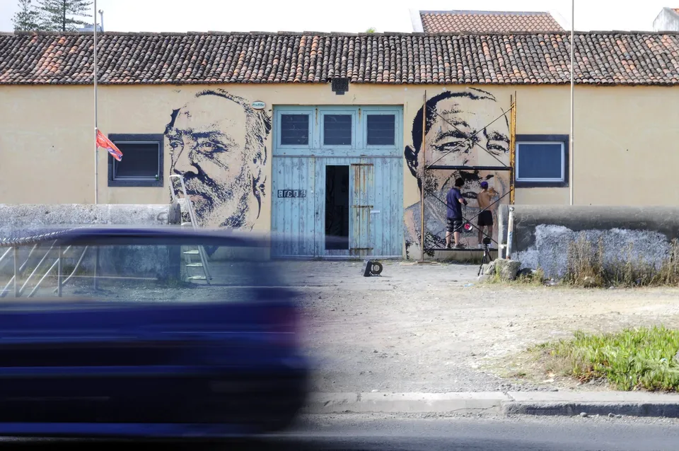 Walk & Talk Festival 2012 — Paredes, 2012, Ponta Delgada, Portugal
