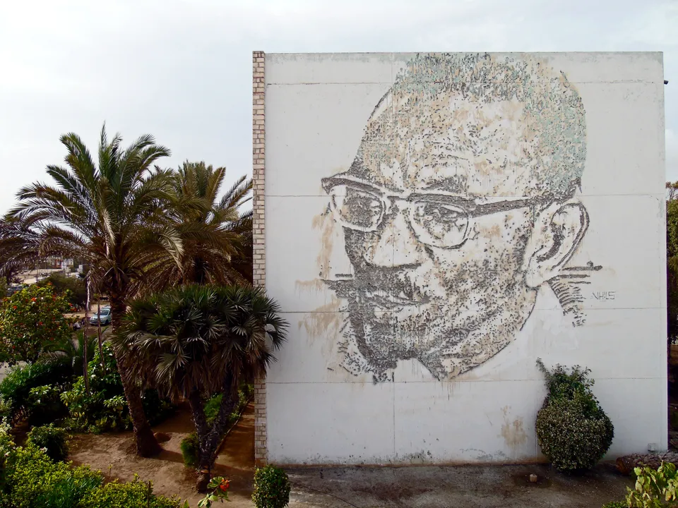 Institut Fondamental d'Afrique Noire – Université Cheikh Anta Diop — Walls work, 2016, Dakar, Senegal