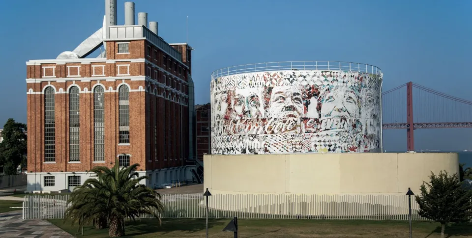 Gasometer Mural, Lisbon — Billboards work, 2014