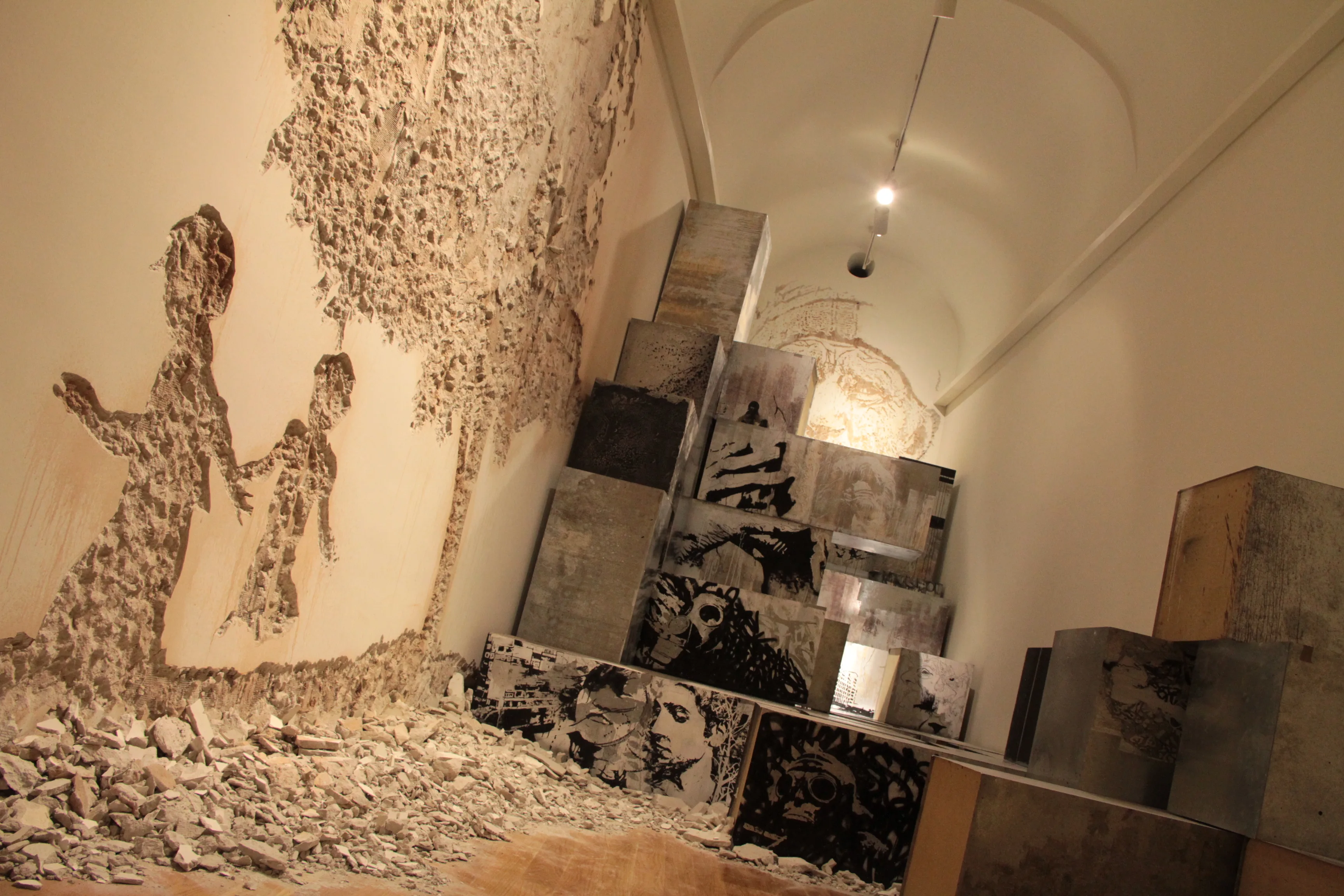 O Museu em Ruínas – Obras da Colecção António Cachola — Outros Meios, 2011, Elvas, Portugal