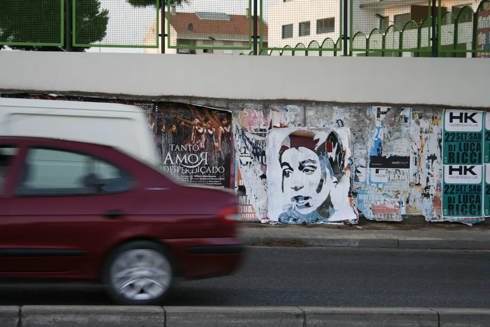 Empty Faces (Street Intervention, 2007) — Walls work, 2007, Portugal