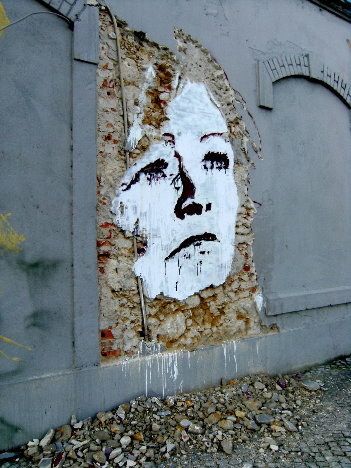 Scratching the Surface — Braço de Prata — Walls work, 2007, Lisbon, Portugal