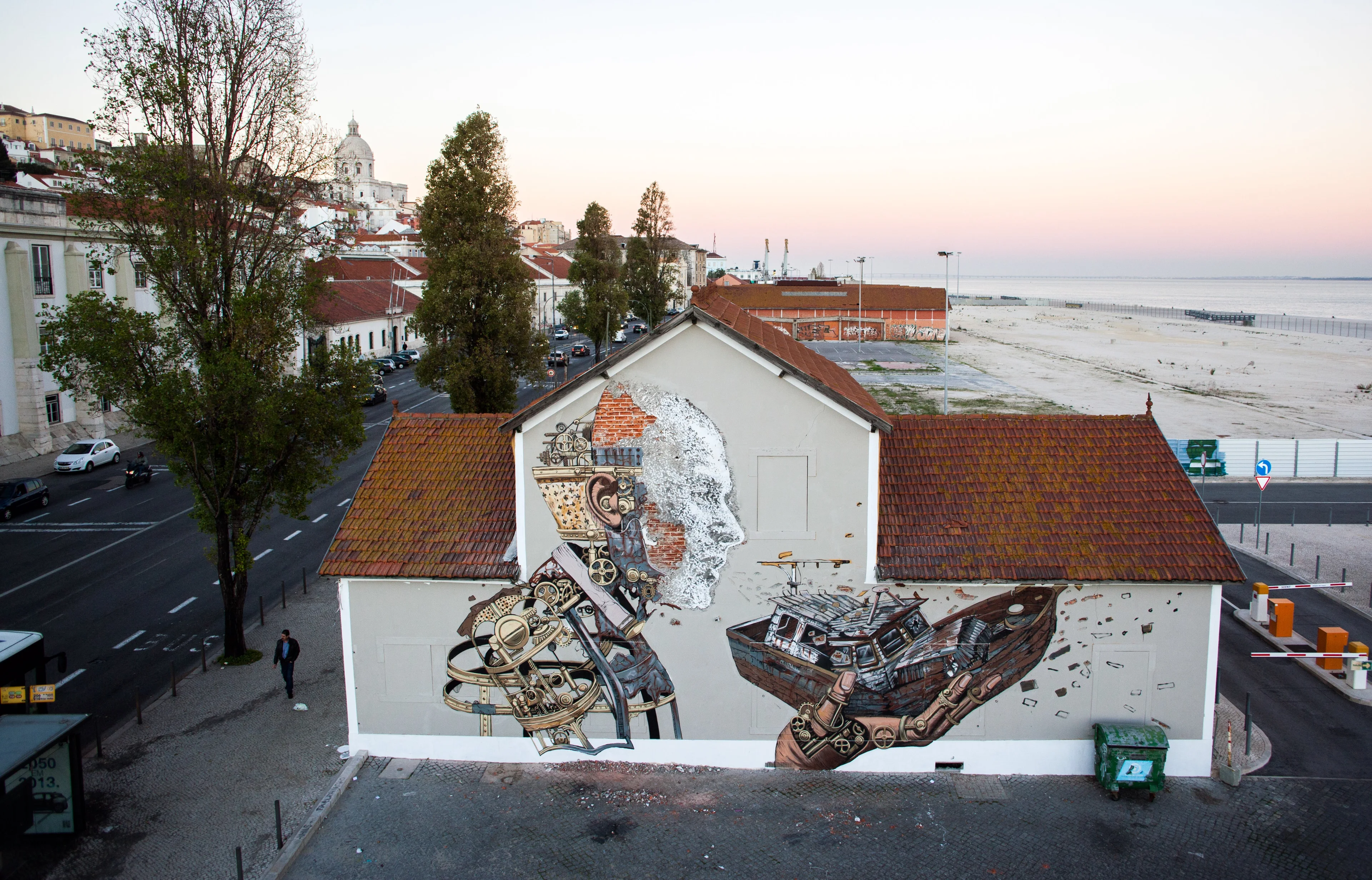 PixelPancho & Vhils — Doca do Jardim do Tabaco — Walls work, 2013, Lisbon, Portugal