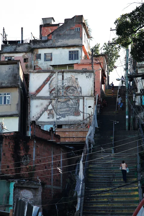 Fragmentos — Walls work, 2013, Rio de Janeiro, Brazil